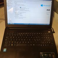 Computer Portatile ASUS F502C, 4 GB RAM, 280 GB HD
