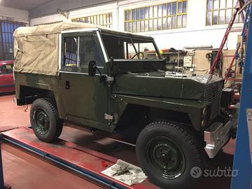 LAND ROVER Half Tone benzina  serie III  1976