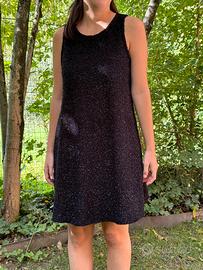 Vestito corto nero lamé davanti e opaco dietro