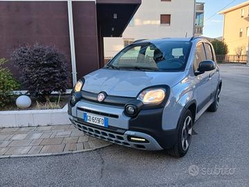 Fiat Panda 1.0 FireFly S&S Hybrid City Cross 5 pos
