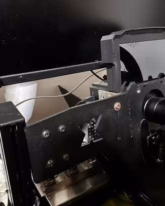 Simagic  Alpha Mini