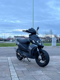 f12r 50 cc