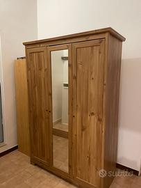 Armadio ikea con specchio tre ante