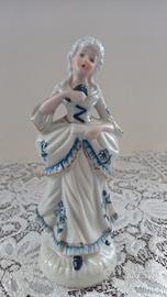 statuetta dama stile Capodimonte 