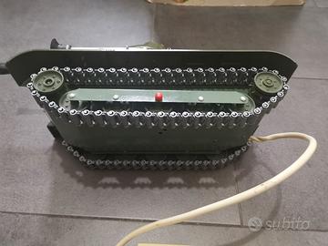 Carro armato anni 80 filoguidato