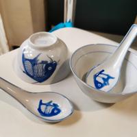 2 ciotole ceramiche con cucchiaio stile orientale