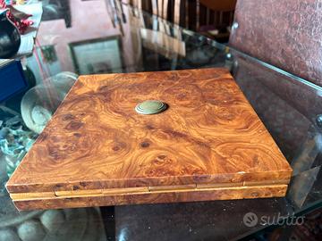 Radica portasigari con marchio in argento 800