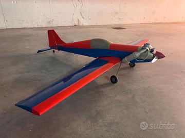aeromodello acrobatico RC