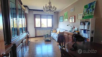 Appartamento di 86 m² con 3 locali e box auto a Pa