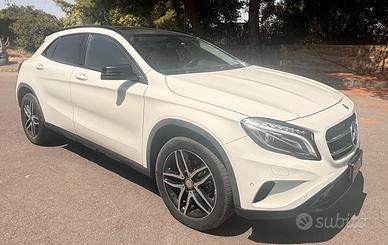 Mercedes-benz GLA 200 d Automatic 4Matic Premium