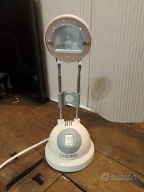 LAMPADA DA TAVOLO "GIORGETTO GIUGIARO.