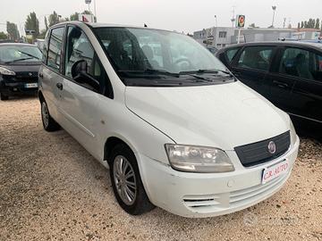 Fiat Multipla 1.6 16V Natural Power Emotion