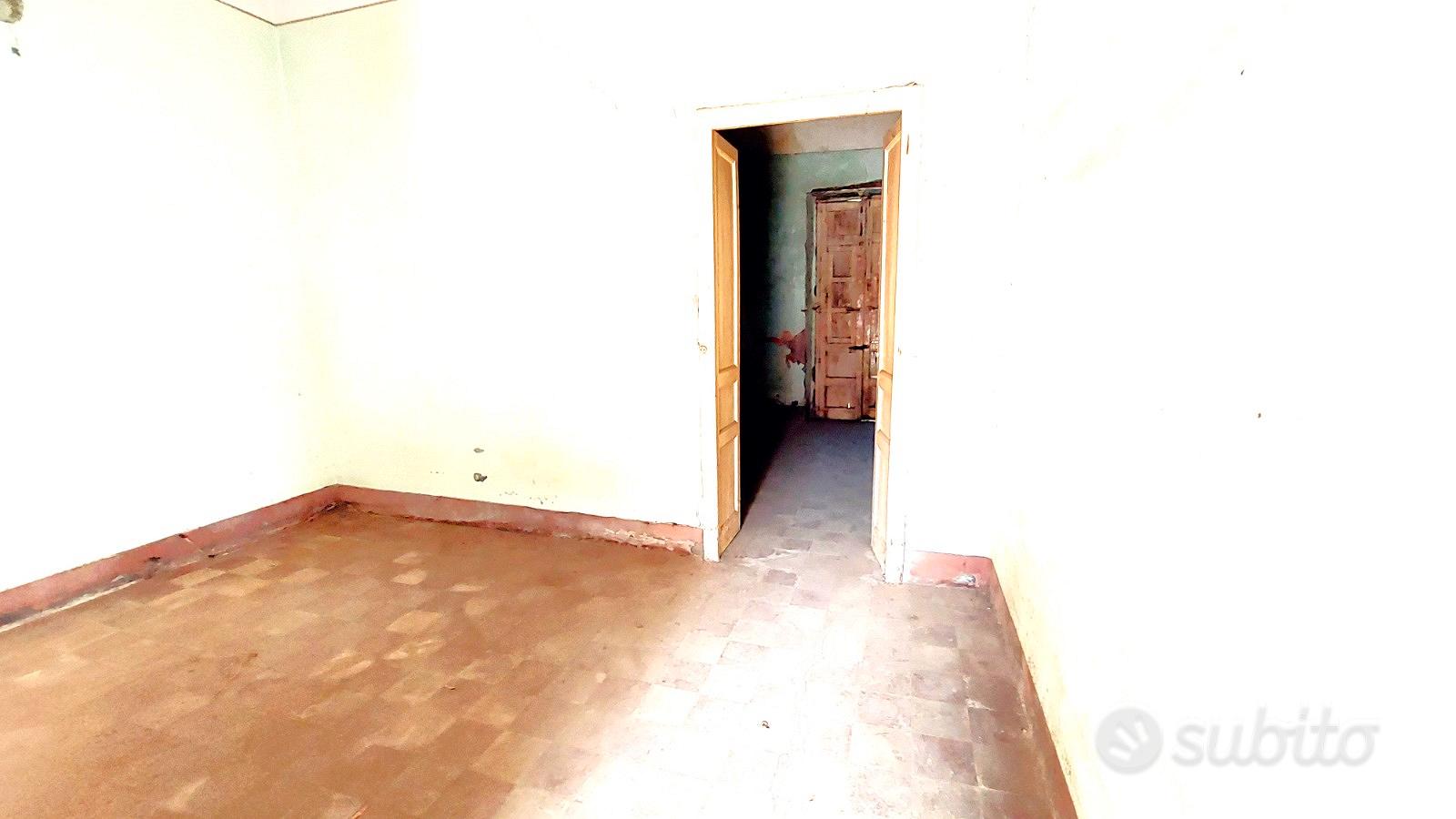 Rustico con terreno edificabile di 1200 mq - Vista 5