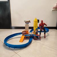 Set Turbo Traffic SpiderMan Marvel + Action Figure