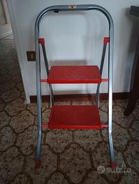 Scaletta Pieghevole a 2 Gradini In Acciaio NUOVA