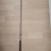 Mazza da golf in metallo con grip.  - Shaft in met