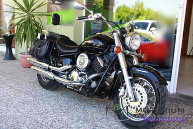Yamaha XVS 1100 v-star classic
