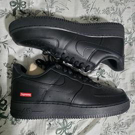 Air Force 1 Supreme nere