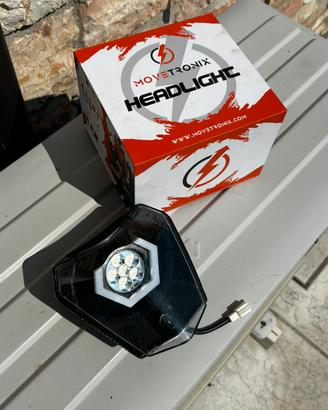 Faro Esagonale Carbon Ed. 4.0 Moovetronix