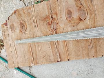 Bottiglia a forma di spada