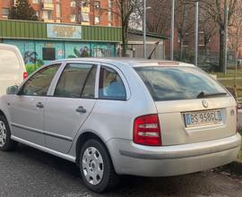 Skoda Fabia 2001 1.4 benzina