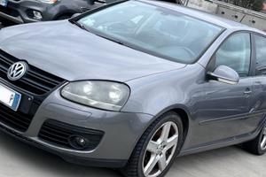 Volkswagen Golf 2.0 TDI DPF 3p. GT Sport Pelle