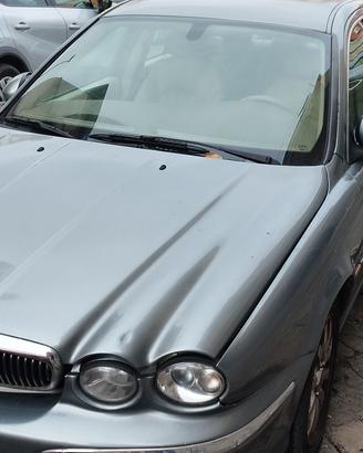 auto intera per ricambi xtype 2500
