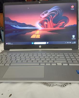 hp laptop 15s-fq4017nl i5