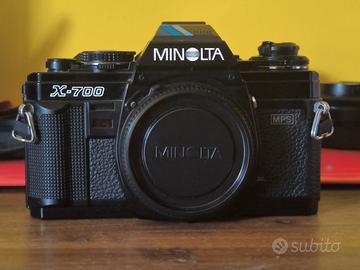 Minolta x-700