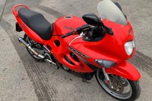 Suzuki GSX 600 F
