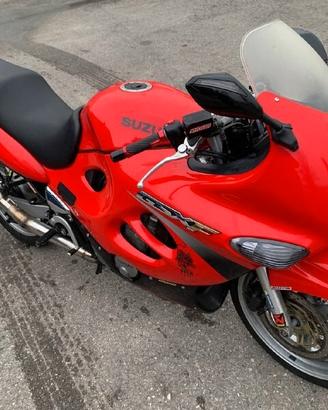 Suzuki GSX 600 F