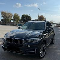 BMW X5 2.0 D xDrive Experience 220 cv