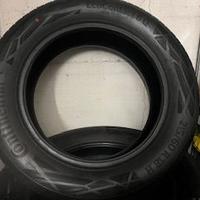 Quattro pneumatici estivi nuovi, mai usati