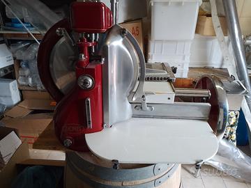 affettatrice a volano zenith