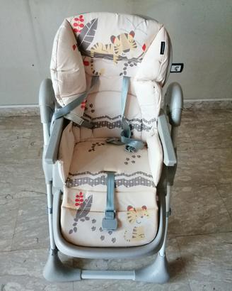 Seggiolone con vassoio