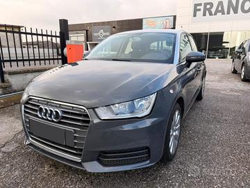 AUDI A1 SPB 1.0 TFSI ultra Admired