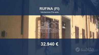 Immobile in asta di 93 m² con più di 5 locali a Ru