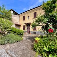 CASA SEMINDIPENDENTE A COSSOMBRATO