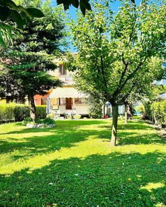 2 LOCALI A COLLEBEATO