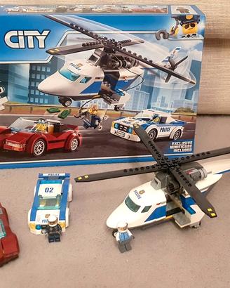 LEGO City 60138 - Inseguimento ad Alta Velocità