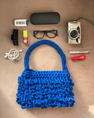 Borsa blu elettrico y2k style