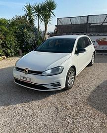 Volkswagen Golf 1.6 TDI 115 CV DSG 5p. Executive B