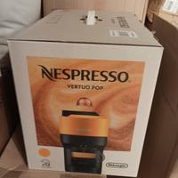 macchina per caffè Nespresso vertuo