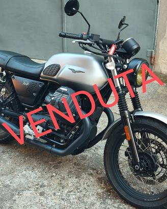 Moto Guzzi V7 III Rough