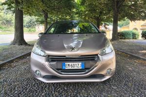 PEUGEOT 208 1.4 HDi 68 CV 3 PORTE