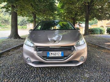PEUGEOT 208 1.4 HDi 68 CV 3 PORTE