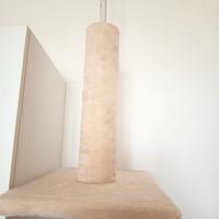 Albero tiragraffi per gatti