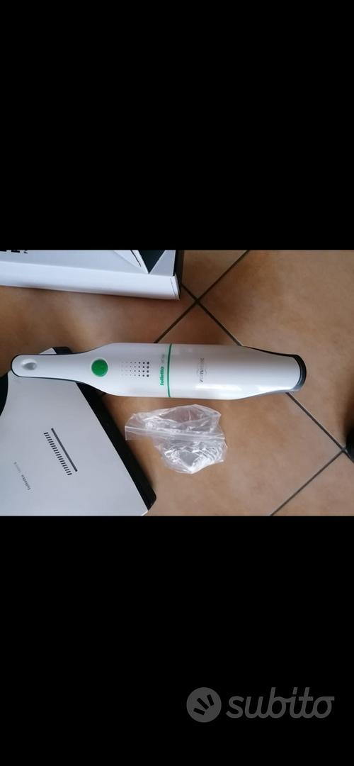 FOLLETTO VK220S + sacchetti profumi aspirapolvere - Elettrodomestici In  vendita a Bari