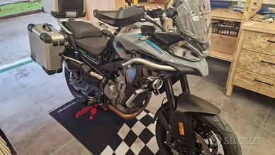 CFMOTO 800MT in condizioni impeccabili