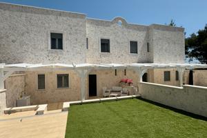 VILLA FIORE DEL MARE (lLITORANEA SALENTINA)